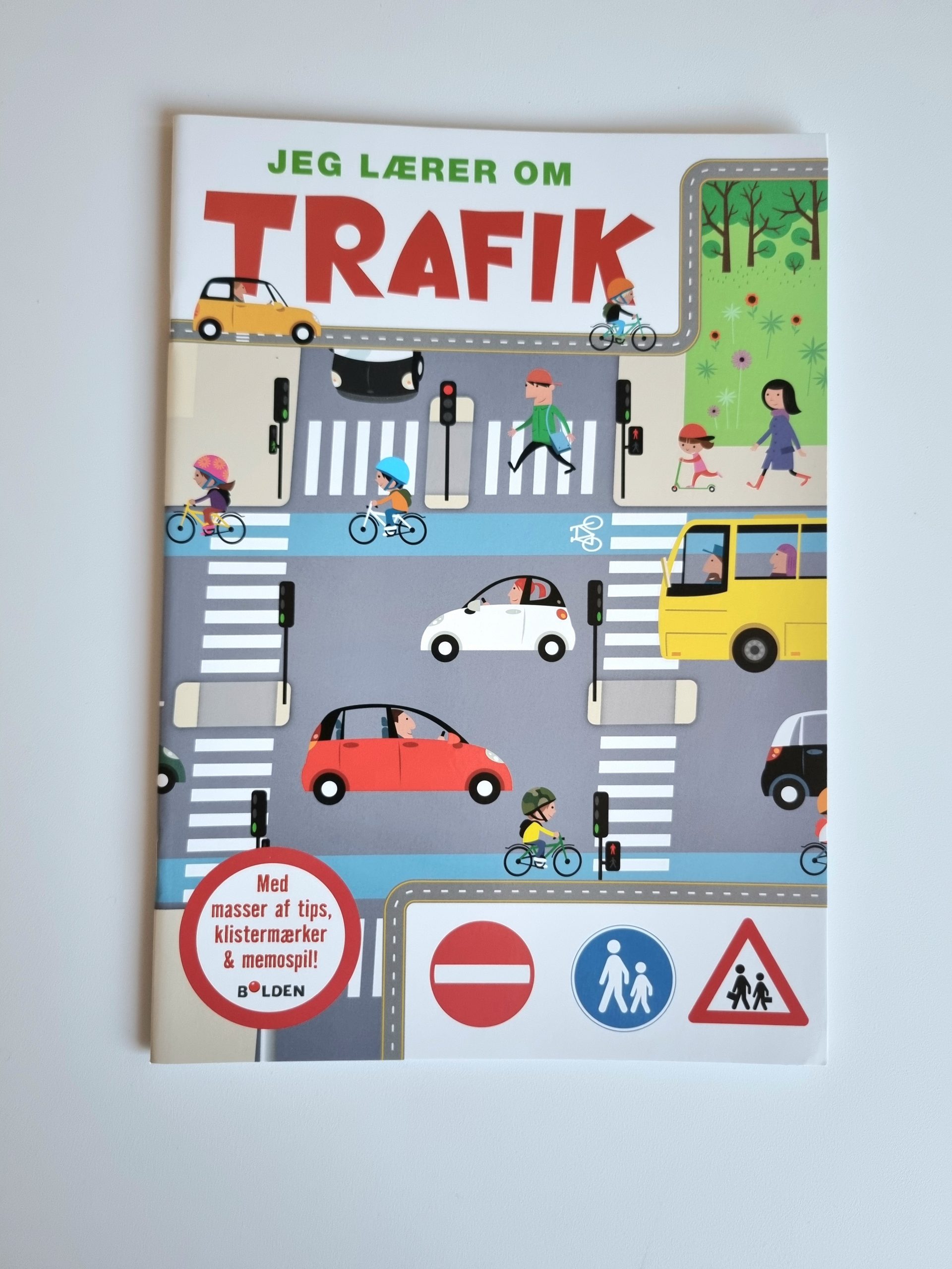 Billede af Bogen "Jeg lærer om trafik"