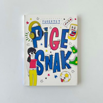 En bog om pubertet til piger. Pigesnak
